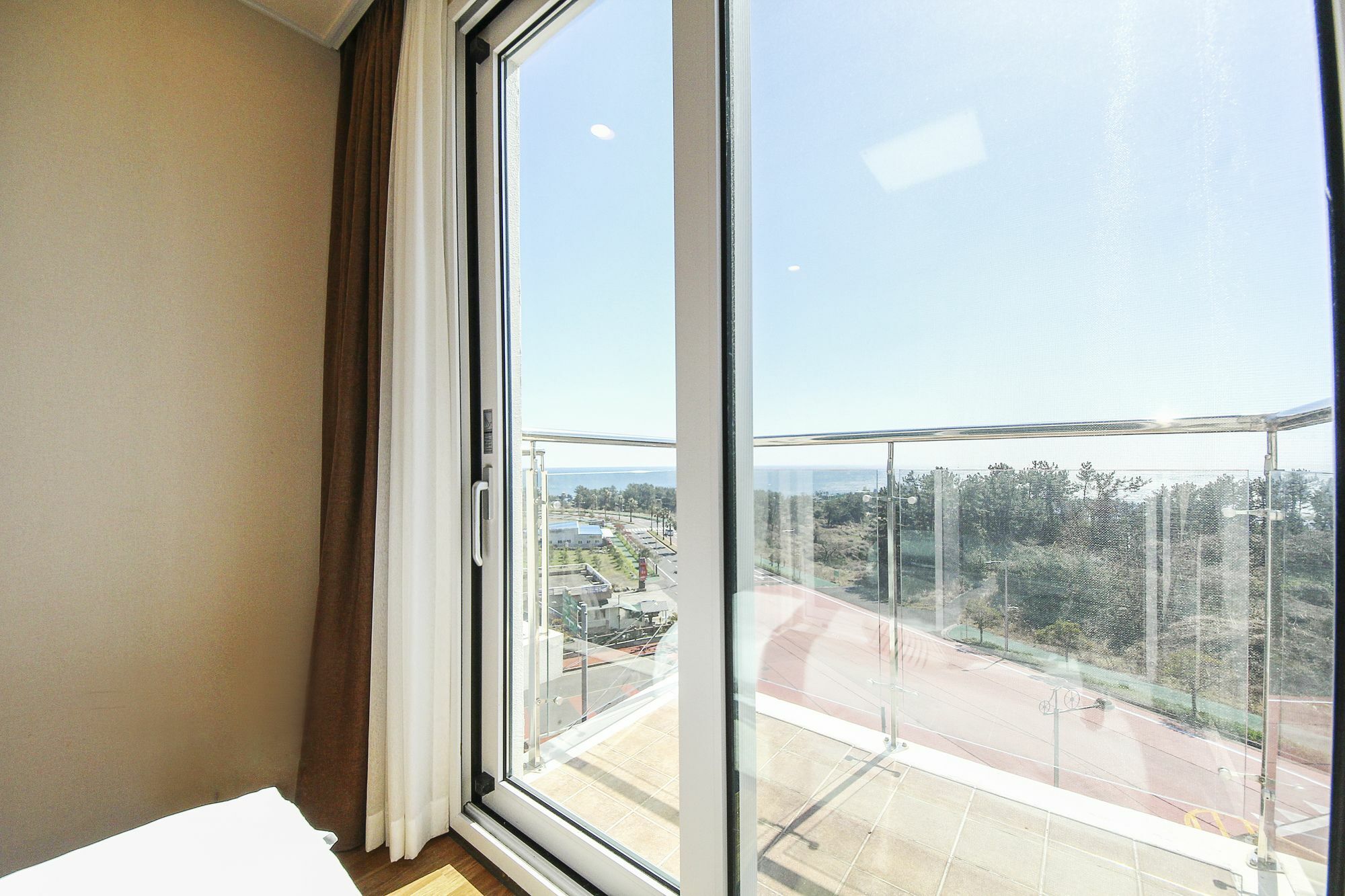Jeju Jungmun Ocean Blue Hotel Seogwipo Exterior photo