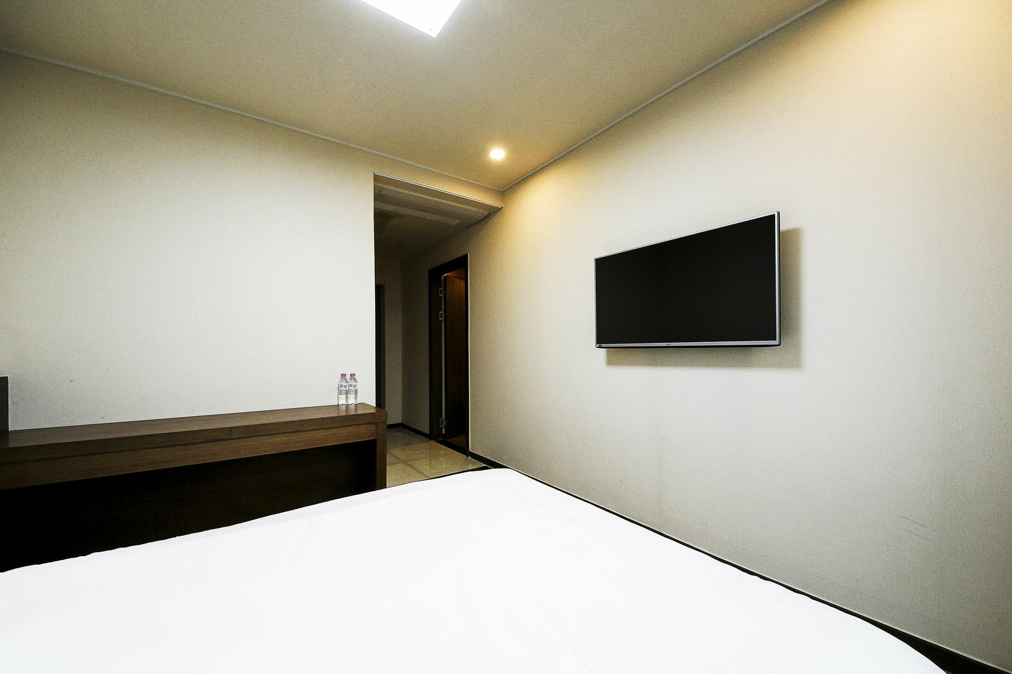 Jeju Jungmun Ocean Blue Hotel Seogwipo Exterior photo
