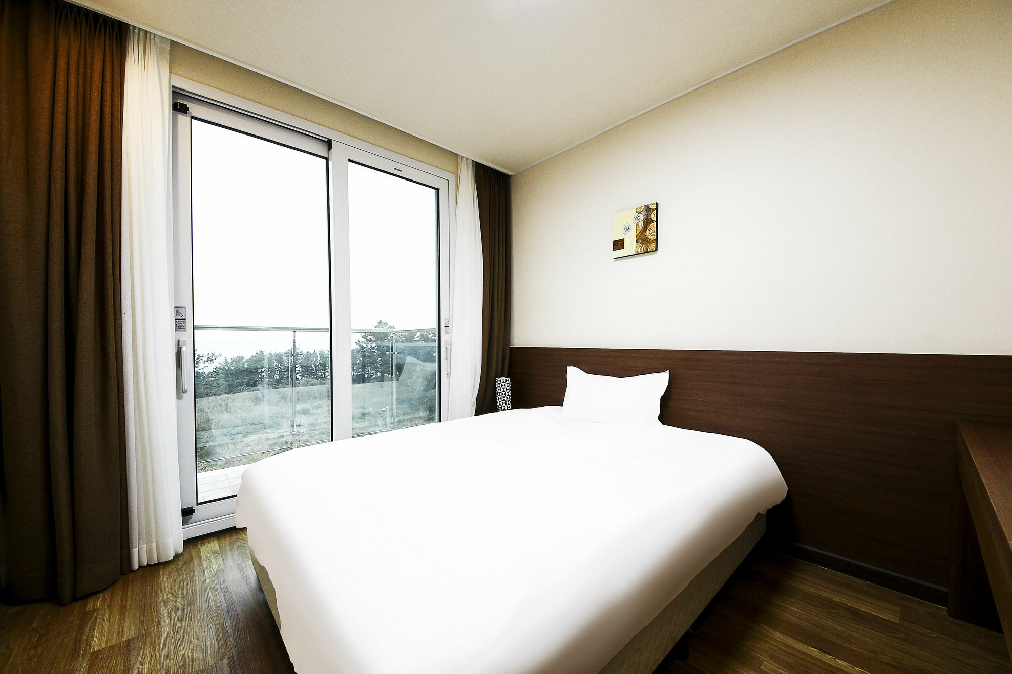 Jeju Jungmun Ocean Blue Hotel Seogwipo Exterior photo